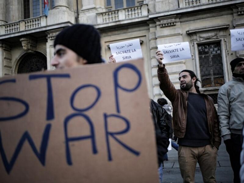 In Syria’s Aleppo, several churches have been damaged after months of fighting, including exchanges of rocket fire and shelling. After five years of civil war, many Syrians will spend Christmas as refugees, far away from home. In a recent letter, the Vatican itself called for unifying efforts to “end the war in Syria and restore peace”.