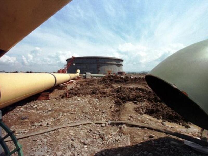 Iran is looking to discover 2.5 billion barrels of recoverable oil and 23 trillion cubic feet of gas in the course of the country's fifth five-year development programme (2010-2015) now under way