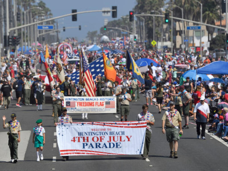 Huntington Beach 4th of July Parade on Pacific Coast Highway. (Orange County Register/SCNG)