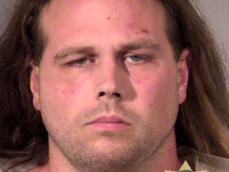 Police say the attack happened when a man began shouting abuse at the women, one of whom was wearing a hijab.(twitter/Portland Police) 