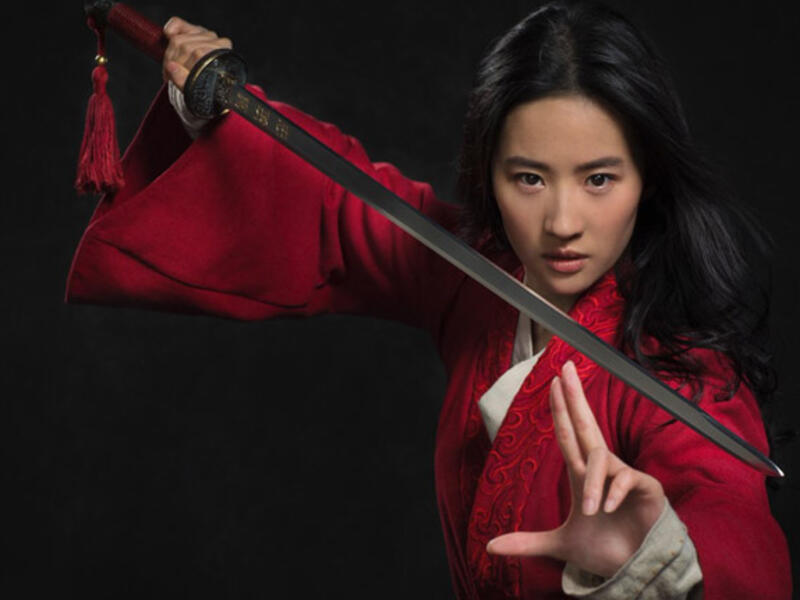 Mulan will open in theaters in 2020 (Source: Walt Disney Studios / twitter ) 
