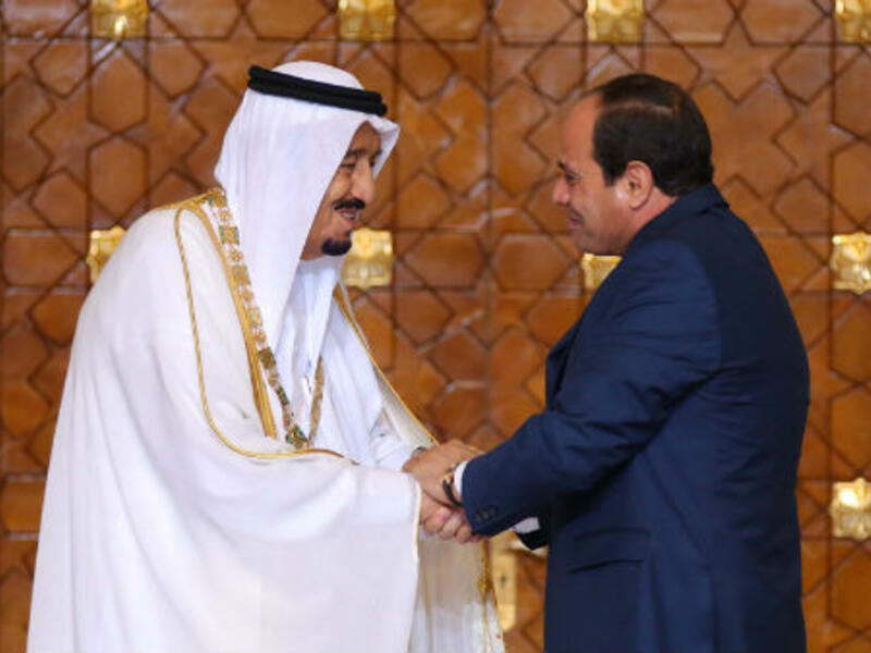 يساهم الجسر البري في رفع نسبة السياح العرب إلى 40% بدلًا من 25% الآن من إجمالي عدد السياح المتدفقين إلى مصر