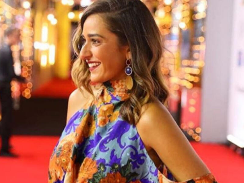 Egyptian actress Amina Khalil does not only celebrate her natural beauty, but also has a unique elegance