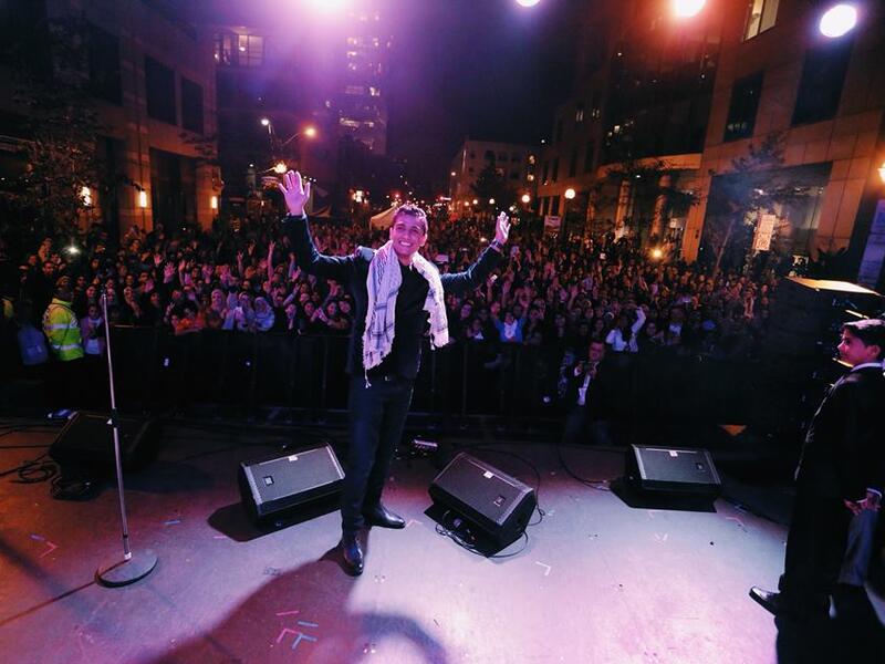 قال علي جابر،مدير عام  مجموعة MBC:يلتقي الفيلم مع قصة الفلسطينيين الذين حاربوا اليأس بالأمل"، لافتاً إلى أن التصوير كان في جِنين وغزّة ، للتأكيد على أنه هناك مكان للنور والأمل حتى من داخل الدمار والمعاناة