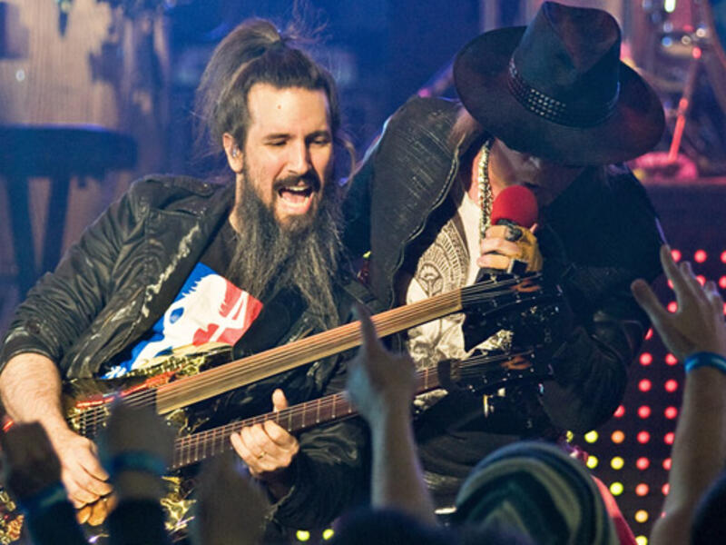 After a decade as guitarist for Guns & Roses, Ron Thal is following his muse – all the way to Tel Aviv. (Triplem.com.au)