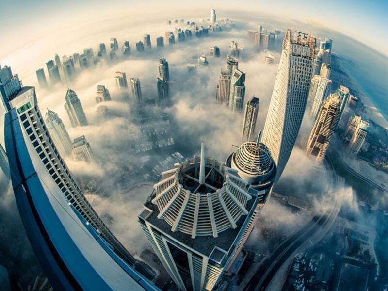 Panorama city of Dubai,UAE (twistedsifter.files.wordpress.com)