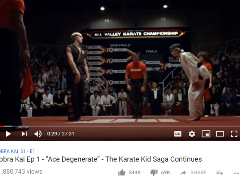 مشهد Cobra Kai Ep 1  من مسلسل Ace Degenerate الشهير حصد أكثر من 51 مليون مشاهدة.