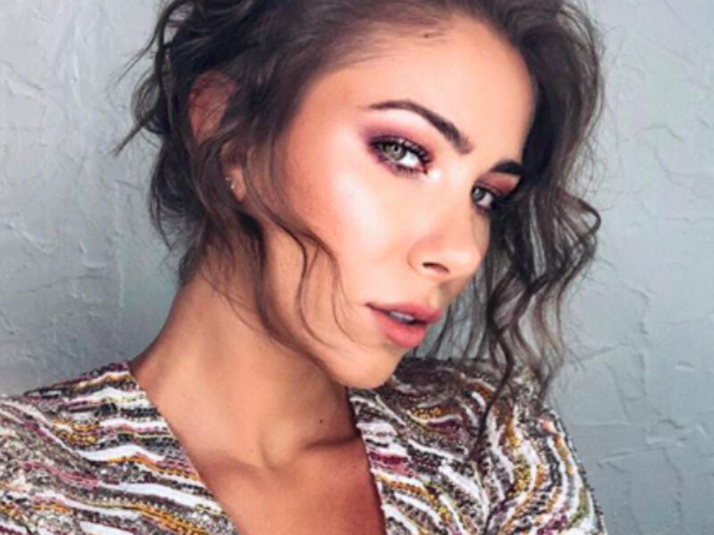 A Star Is Born: 8 Pictures for Lebanese Australian Beauty Daniella