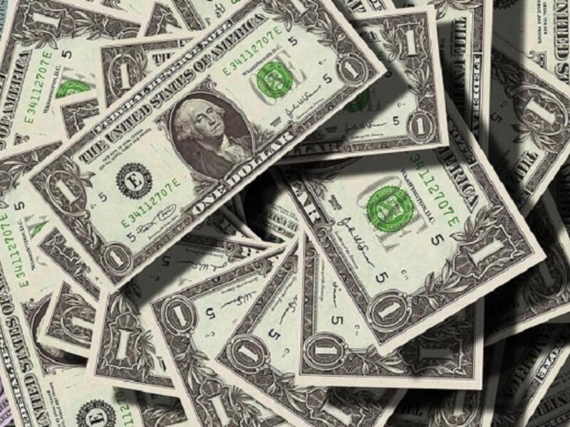 Mistake #1: Spending money you don’t have. (Pixabay)