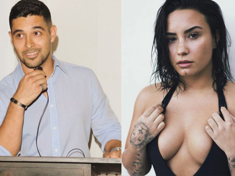 Wilmer Valderrama Checks up on Demi Continously  (Source: wilmervalderrama, ddlovato / Instagram ) 