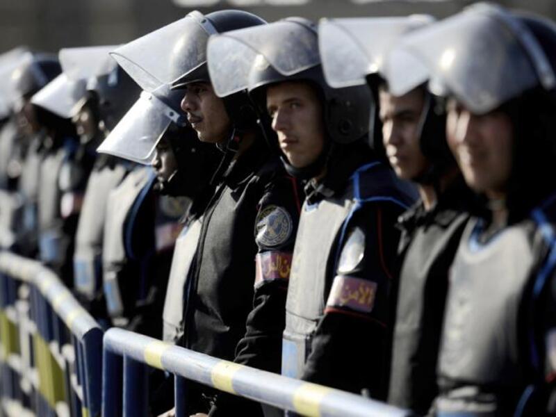 Egyptian riot police stand guard in Cairo. (AFP/File)