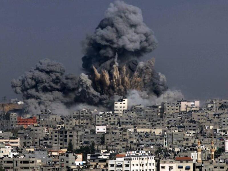 Heavy smoke billows from a section of Gaza City in the Gaza Strip following an Israeli military strike. (AFP/ File Photo)