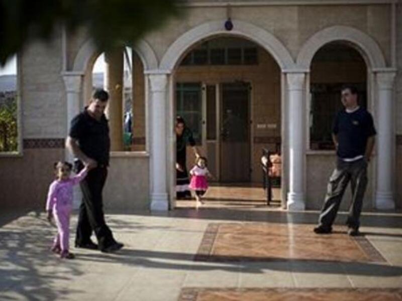 According to the recently issued report, “2012 Real Estate Transparency Index,” Lebanon scored 3.75, ranking 66th worldwide and fifth regionally