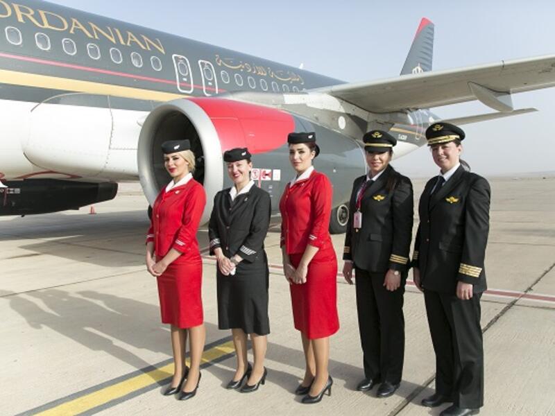 The passengers on board expressed admiration for this RJ gesture, and thanked the airline for its support for working women.