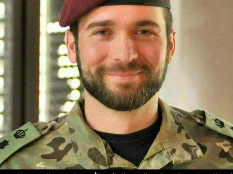 الأمير هاشم بن الحسين ، أصغر الأبناء الذكور للملك الحسين من زوجته الملكة نور . ترأس العديد من المجالات مثل قطاع الطاقة واتحاد كرة السلة ومجلس أمناء متحف السيارات ونادي الرياضات الجوية. ويعمل حاليًا كضابط. ويرأس حاليًا الاتحاد الأردني للكيك بوكس.