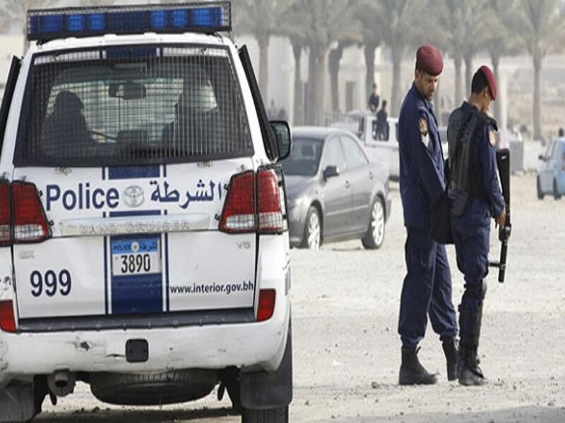 ينص القانون في البحرين على أن المجاهرة بالإفطار في رمضان تعد جنحة تصل عقوبتها إلى ثلاثة أشهر حبسا.