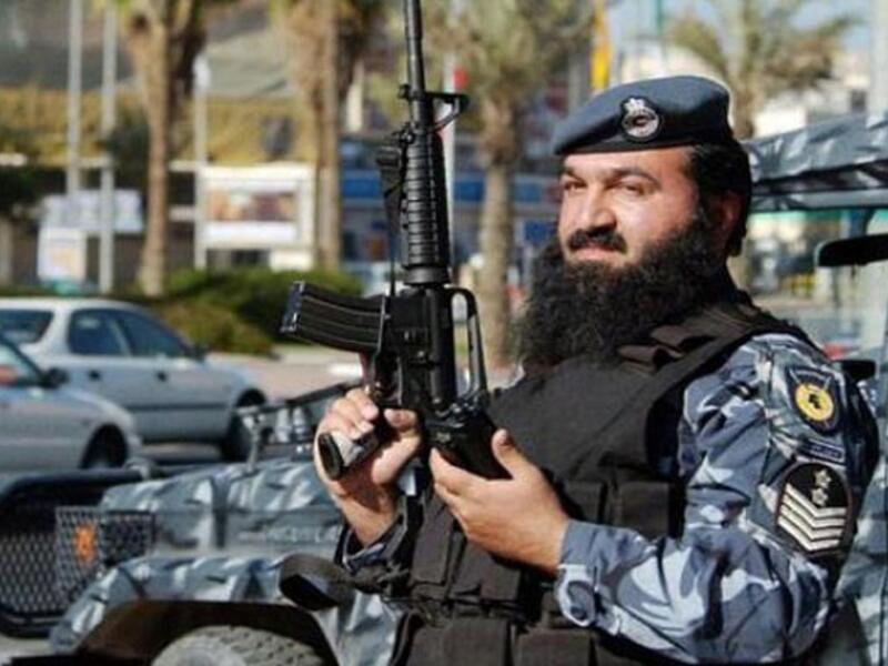 حذّرت وزارة الداخلية الكويتية من المجاهرة بالإفطار خلال شهر رمضان، مؤكدة تطبيق عقوبة قانونية للمجاهر بالإفطار في نهار رمضان تتضمن الغرامة 100 دينار أو الحبس لمدة شهر.