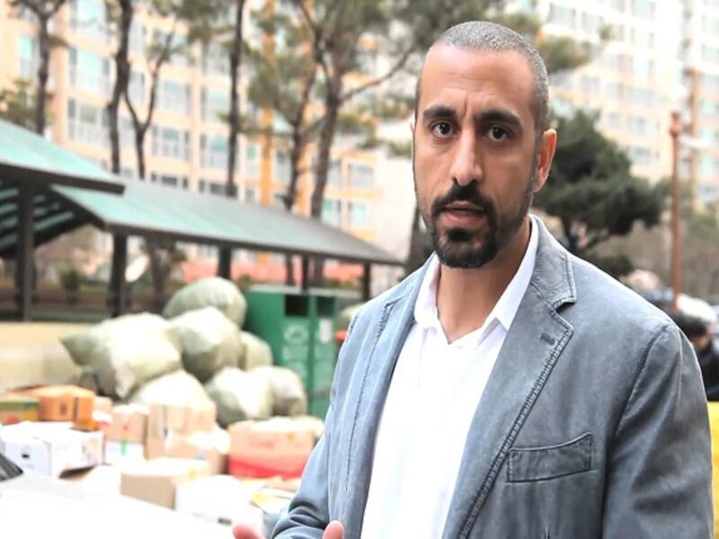 خواطر: برنامج تعليمي وديني مكون من عدة أجزاء بلغت 11 جزء للمقدم السعودي أحمد الشقيري، عرض البرنامج على مختلف القنوات التلفزيونية، وجذب إليه ملايين المتابعين من المتديين وغيرهم بل ومن أتباع ديانات أخرى وذلك لما يتعرض له برنامجه من قضايا اجتماعية هامة.