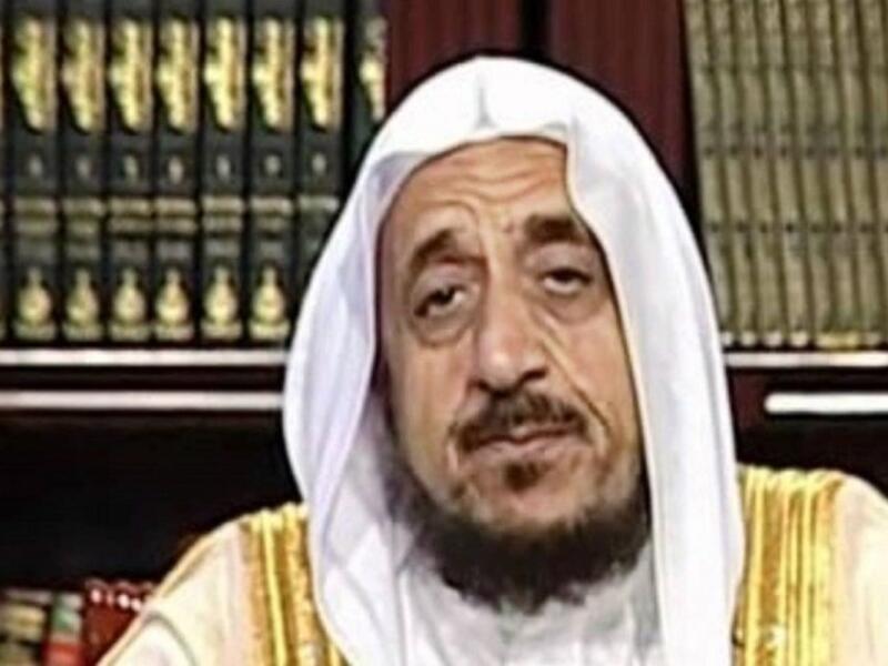 عبد الله المصلح: هو عالم دين سعودي، وله متابعة جماهيرية كبيرة في رمضان من خلال برنامج الفتاوى الذي يقدمه كل عام، ومع أن برامجه تستمر بعد رمضان إلى أن شعبيتها ومتابعتها تتضاعف في هذا الشهر.