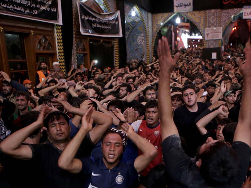 يقع قبر الحسين في كربلاء على بعد 100 كيلومتر من بغداد حيث يعتبر أهم مزارات الحج للشيعة وهذه المنطقة أيضا مثل مكة والمدينة غير مسموح لغير المسلمين الدخول إليها.