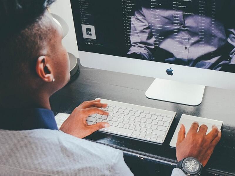 One thing is obvious: in today's technology-driven world, the best bets would be companies that are involved in the tech sector. (Pixabay)
