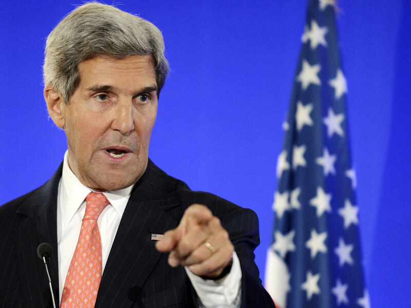 US Secretary of State John Kerry said Monday that peace talks between the Palestinians and Israelis are intensifying and that the negotiators have met a total of 13 times since the talks restarted in August. (AFP/File)