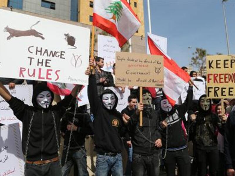 Student protestors in Beirut call for a delayed wage hike to be pushed through parliament ( Photo Daily Star/Mohammed Azakir)