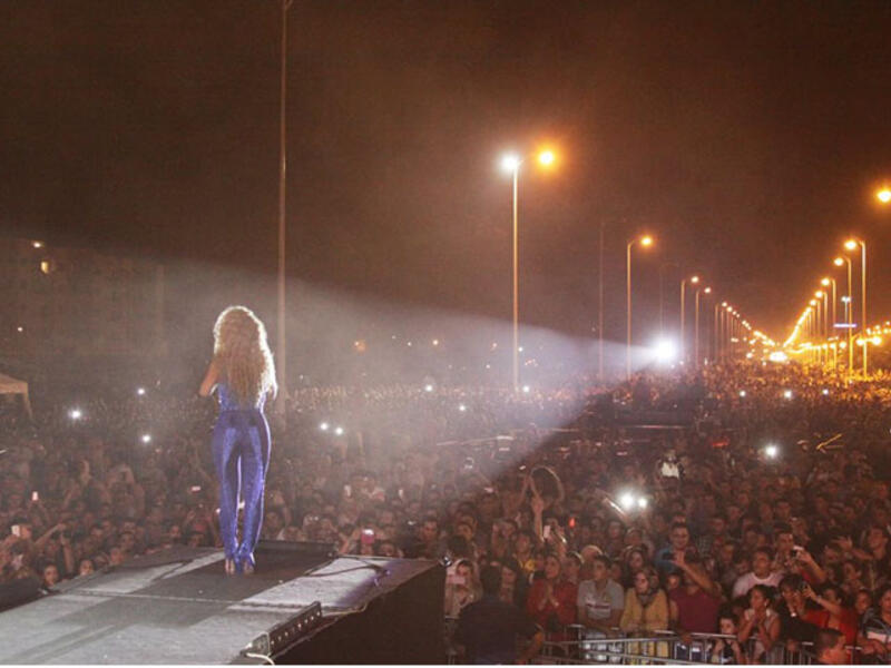 Myriam Fares fires up the Moroccan stage. (Image: Facebook)