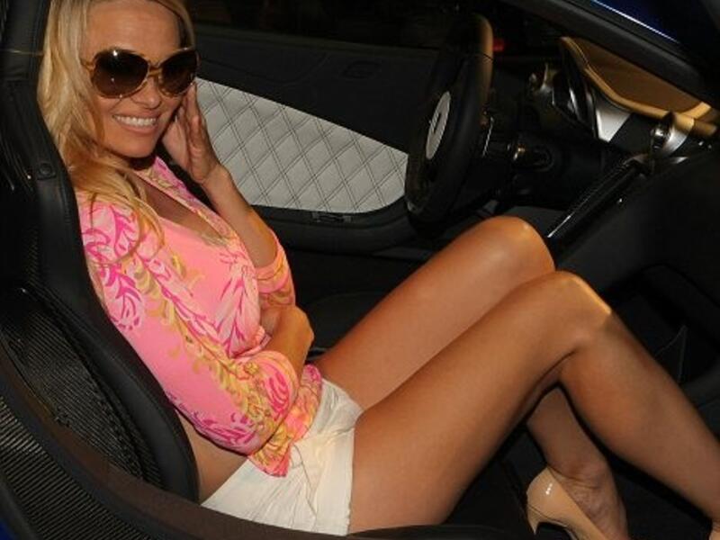 A  tweet was recently posted by ex-Baywatch star Pamela Anderson. “I back Dubai to win the World Expo bid in 2020 & support @HHShkMohd’s vision @DubaiExpo2020,” she wrote.