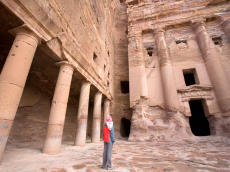 The Bait Al Anbat study estimates an average of 400 children working inside and outside the Petra archaeological site. 