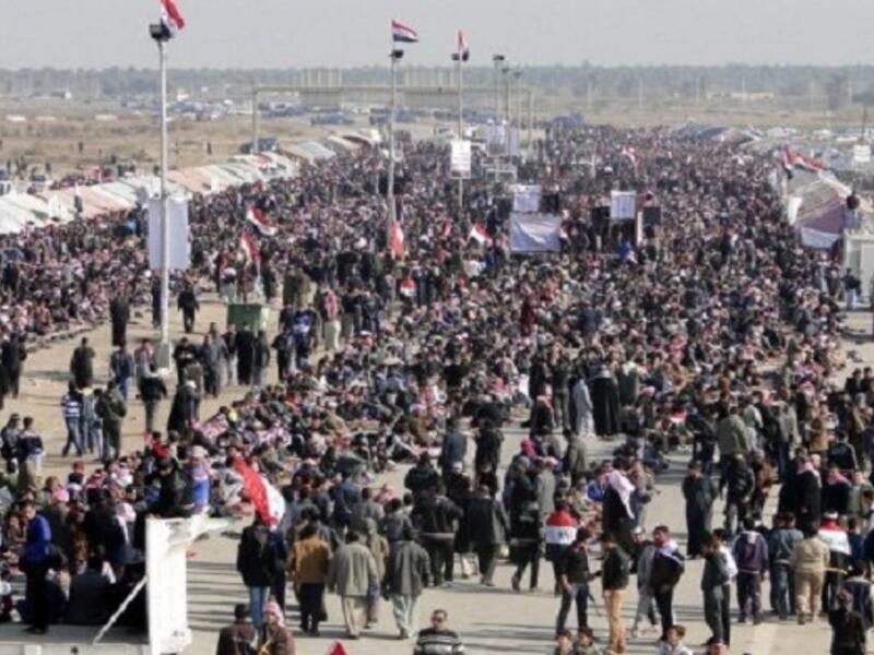 Sunni protestors gather in Anbar province earlier this year (File Archive/AFP)