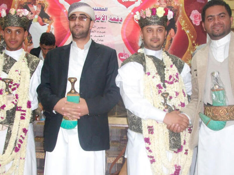 Some businessmen have offered to pay for weddings if they are qat-free (Photo: Yemen Times)