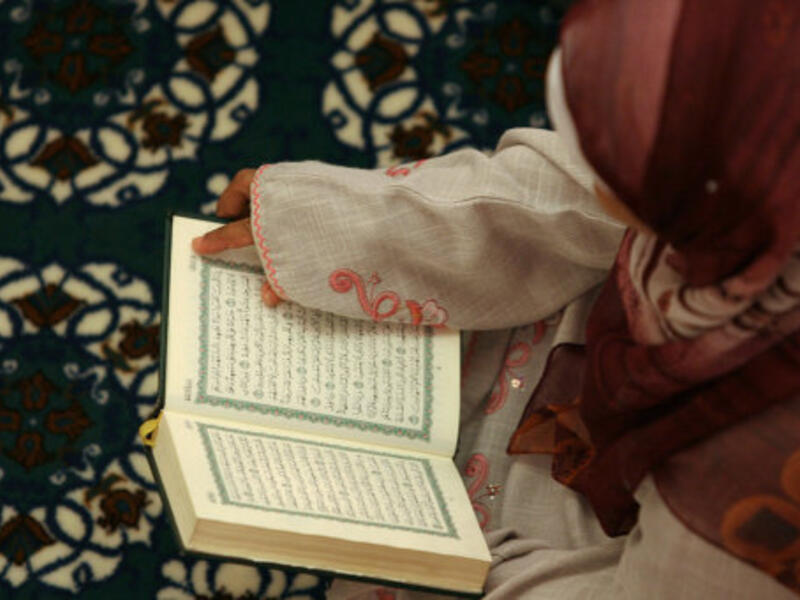 Russian prosecutors are looking into a case of alleged expulsion of a female student from a Siberian university over her hijab.