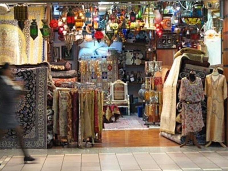 Shopkeepers behaving badly