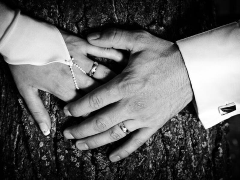 Yemenis hope that reducing the dowry standard will encourage more people to marry in times when high levels of poverty and unemployment compete with traditional tribal marriage traditions (Shutterstock)