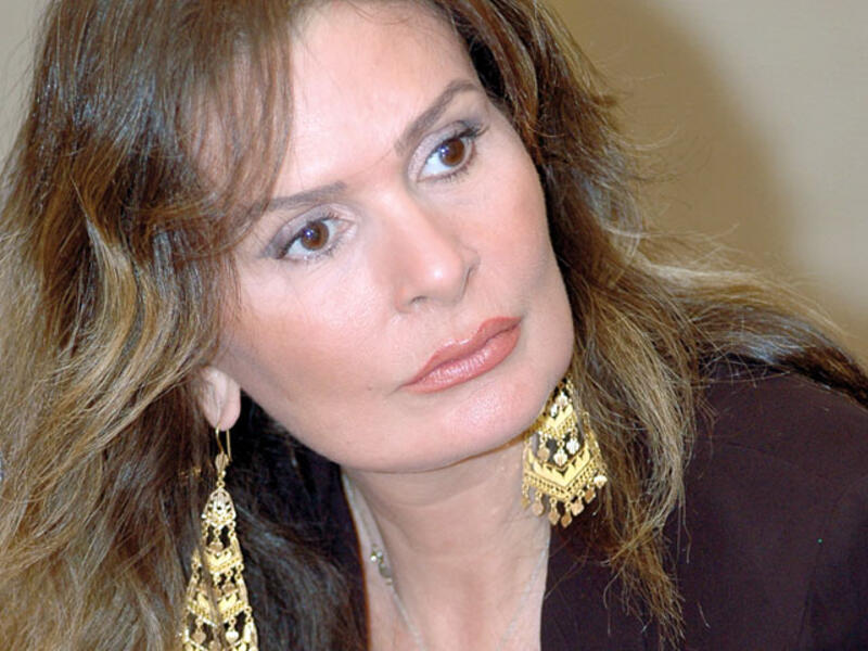 Yousra calls out for political activism!