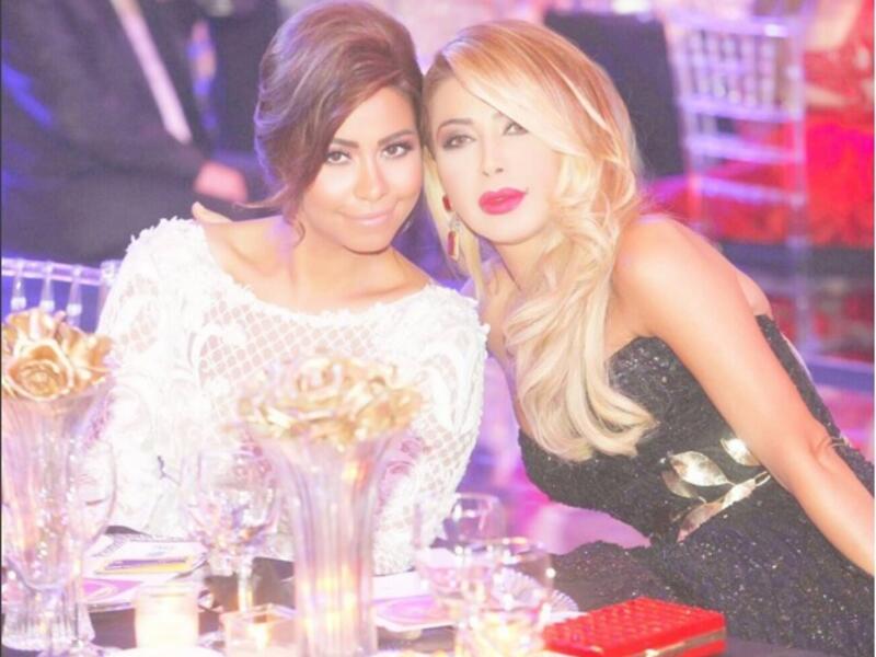 نشرت النجمة الذهبية الفنانة نوال الزغبي على حسابها الخاص في الانستغرام صورة تجمعها بالفنانة المصرية شيرين عبدالوهاب وكتبت عليها معلقة: "I miss my lovely friend".
