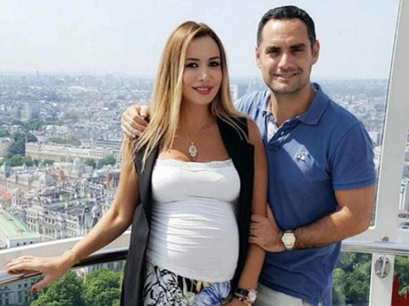 We cant get enough of this power couples pictures