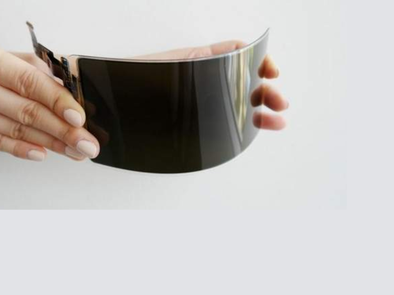 Samsung to seek developer feedback for foldable phone. (KhT)
