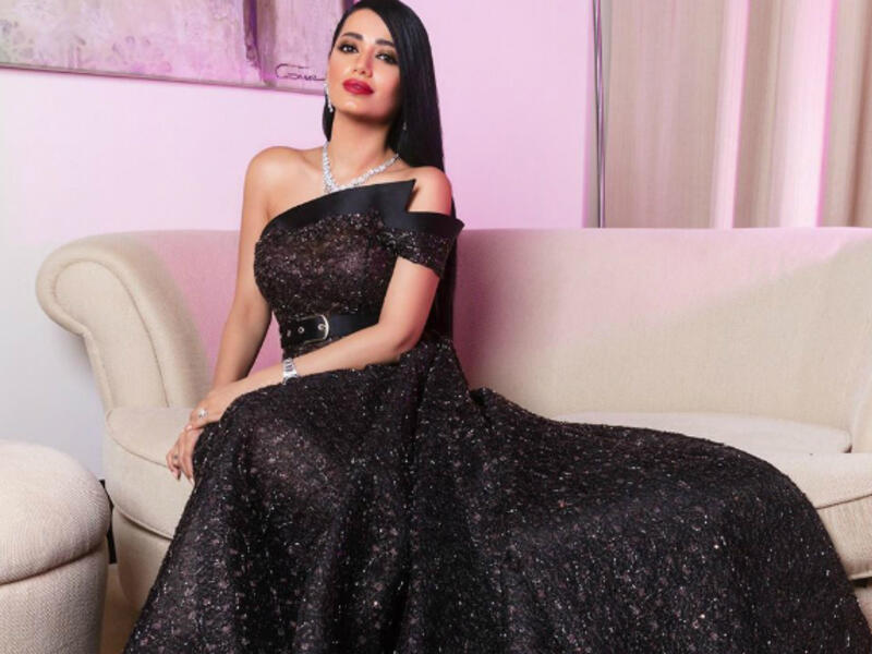 Rahma Riad s elegant dresses have proven her taste in the fashion world
