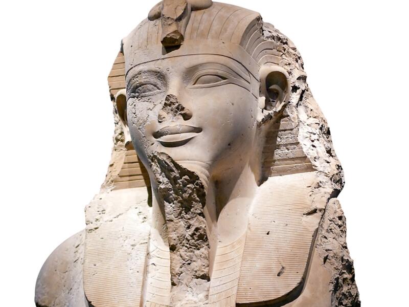 Egyptian relics with broken noses (Shutterstock)	