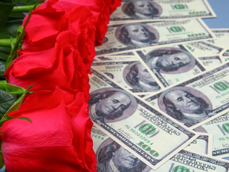 Flower prices in 2019 went up 20 percent compared to the previous year. (Shutterstock)