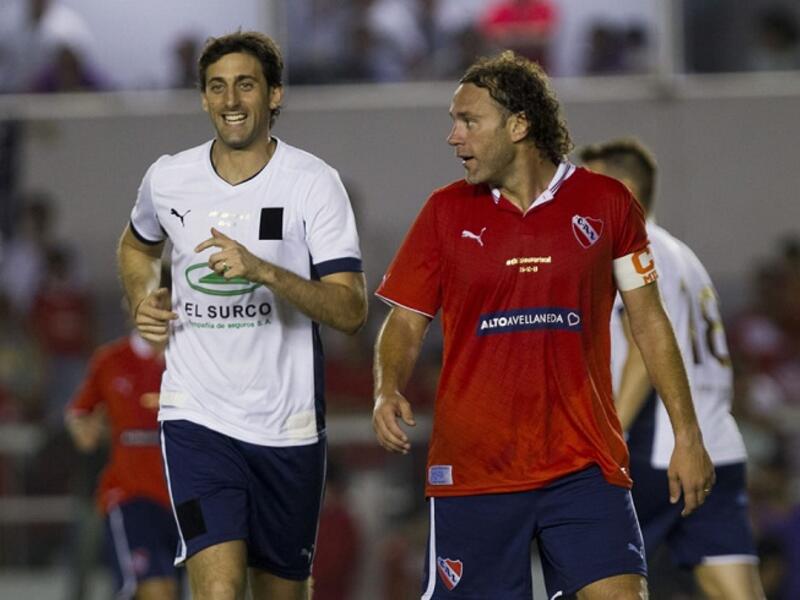 الشقيقان الأرجنتينيان غابرييل ودييغو ميليتو: لعبا سوياً في صفوف ريال سرقسطة