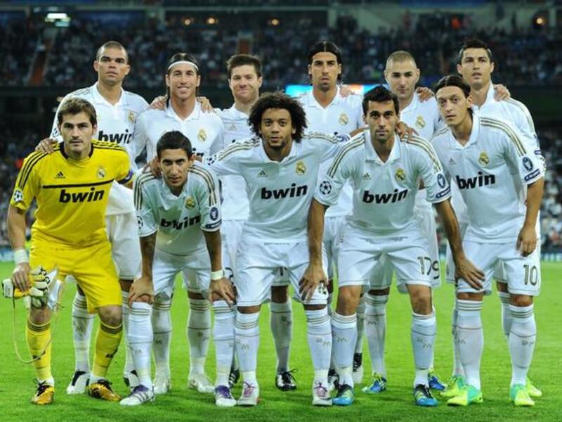 ريال مدريد الإسباني (سانتياغو بيرنابيو): بمعدل 72790 متفرجاً للمباراة الواحدة.