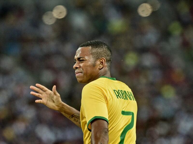 المهاجم البرازيلي روبينيو: انتقل من ريال مدريد إلى مانشستر سيتي مقابل 32.5 مليون جنيه استرليني. 