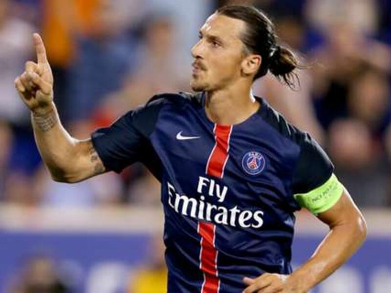 3- المهاجم السويدي زلاتان إبراهيموفيتش (باريس سان جيرمان): بما مجموعه 39.1 مليون دولار