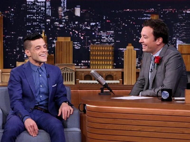 في عام 2004 ظهر رامي مالك كضيف شرف في العديد من المسلسلات التلفزيونية منها (Medium) و (Gilmore Girls)، إلى أن حصل على الدور الذي كان السبب في شهرته في مسلسل (The War at Home) عام 2005