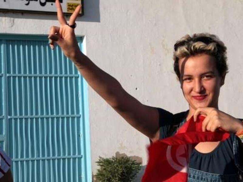 أمينة السبوعي تُعرف بـأمينة تايلر وهي ناشطة نسوية تونسية تتبع منظمة فيمن قامت في مارس 2013 بوضع صورة لها عارية الصدر عبر موقعها على فيسبوك وقد كُتب عليه: "جسدي ملكي ليس شرف أحد". وتشتهر منظمة فيمن بتعري النساء التابعين للمنظمة.