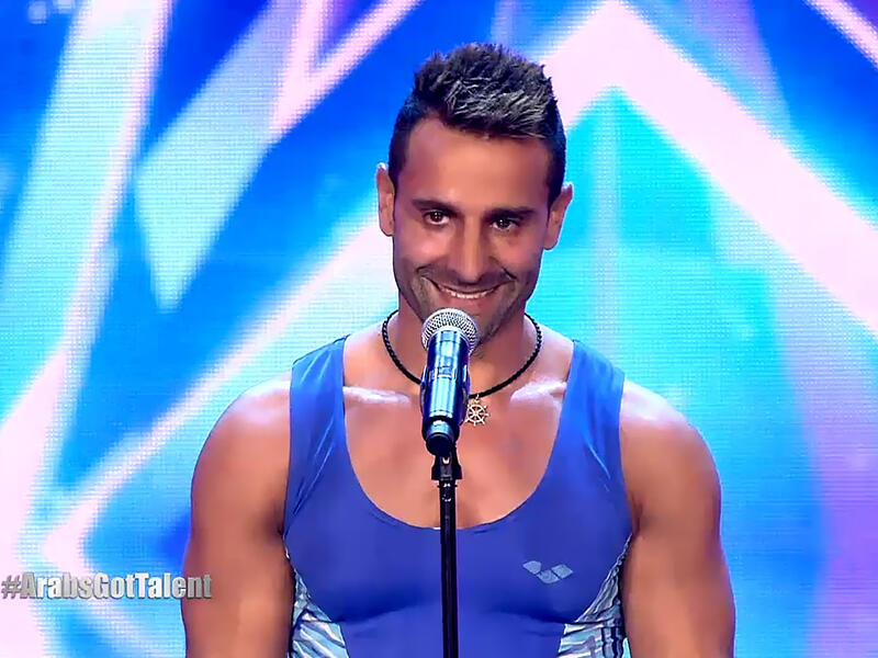 قدّم آدم كاريرا من لبنان، وهو الشاب الذي تغلّب على إعاقته جراء حادثة تعرض لها، وقرّر أن يتحدّى نفسه، في عرض توان اليدين ورفع جسده عبر استخدام يديه فقط.