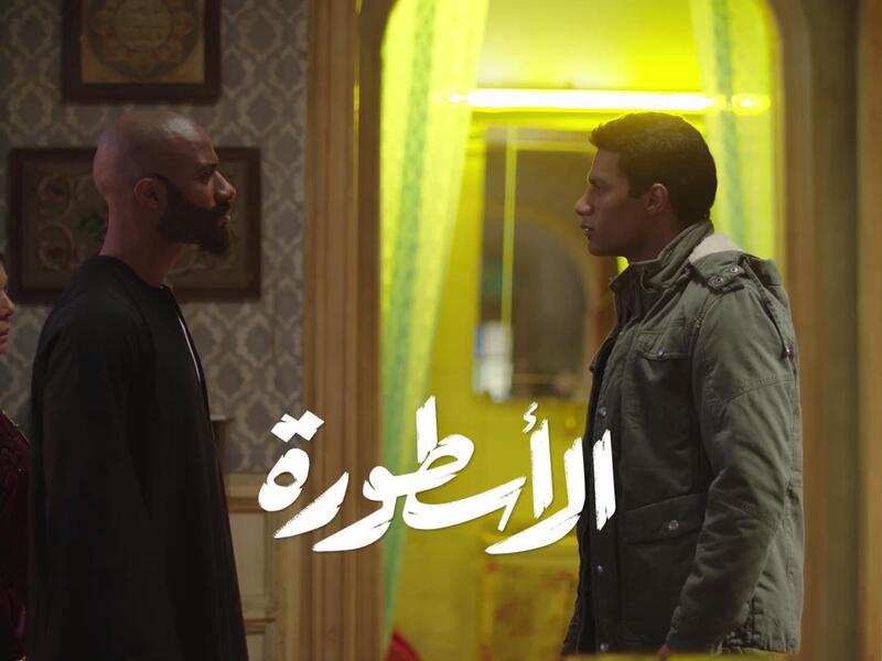  مسلسل (الأسطورة) بطولة الفنان (محمد رمضان)، حيث ظهر في إحدى الحلقات وهو يرتدي نفس الساعة التي ترتديها الشخصية الأخرى والتي يجسدها هو أيضا.
